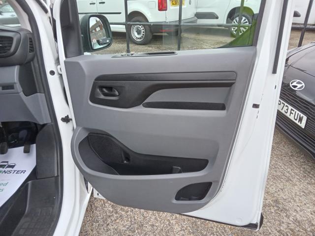 2021 Peugeot Expert 1200 1.5 Bluehdi 100 Professional Van (NV21UKN) Image 25