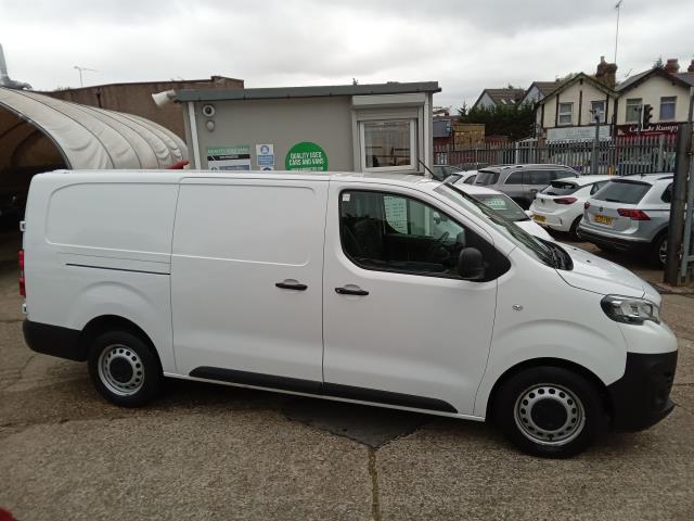 2021 Peugeot Expert 1200 1.5 Bluehdi 100 Professional Van (NV21UKN) Image 8