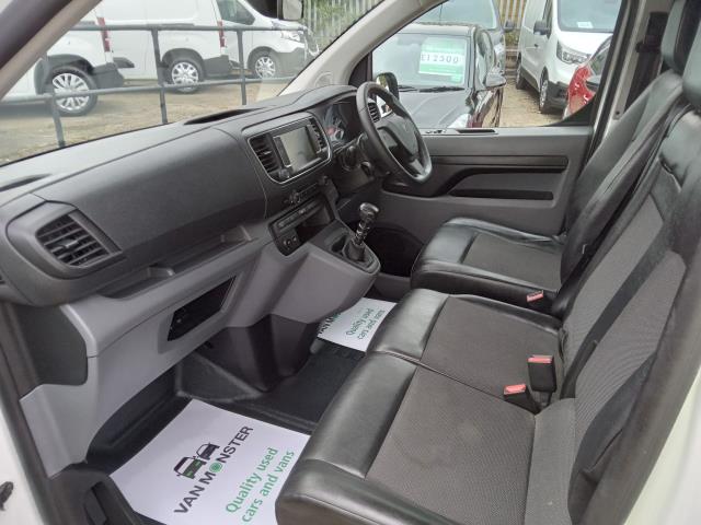 2021 Peugeot Expert 1200 1.5 Bluehdi 100 Professional Van (NV21UKN) Image 17