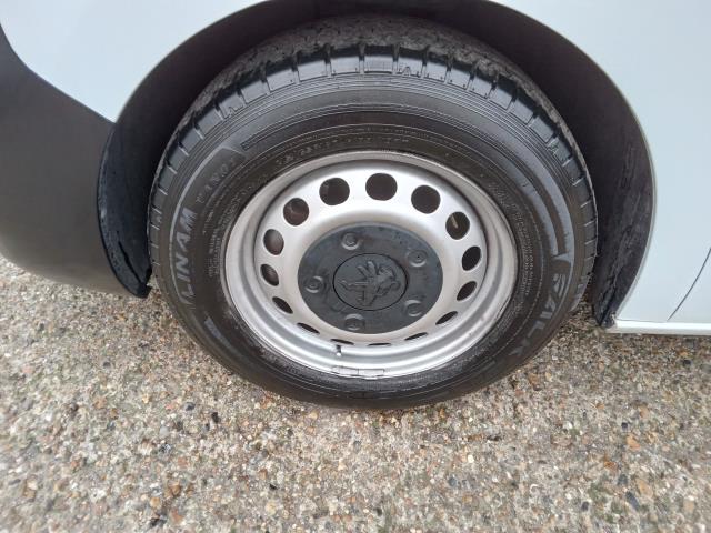 2021 Peugeot e-Expert 1000 100Kw 75Kwh Professional Van Auto (NV21UKW) Image 33