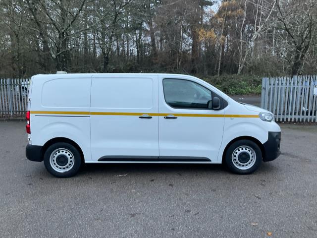 2021 Peugeot Expert 1000 100Kw 75Kwh Professional Van Auto (NV21ULX) Image 15