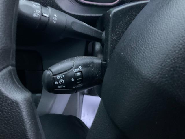 2021 Peugeot Expert 1000 100Kw 75Kwh Professional Van Auto (NV21ULX) Image 31