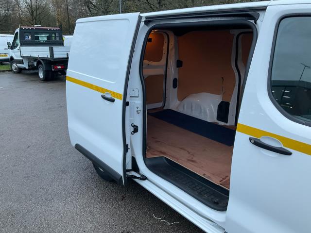 2021 Peugeot Expert 1000 100Kw 75Kwh Professional Van Auto (NV21ULX) Image 16