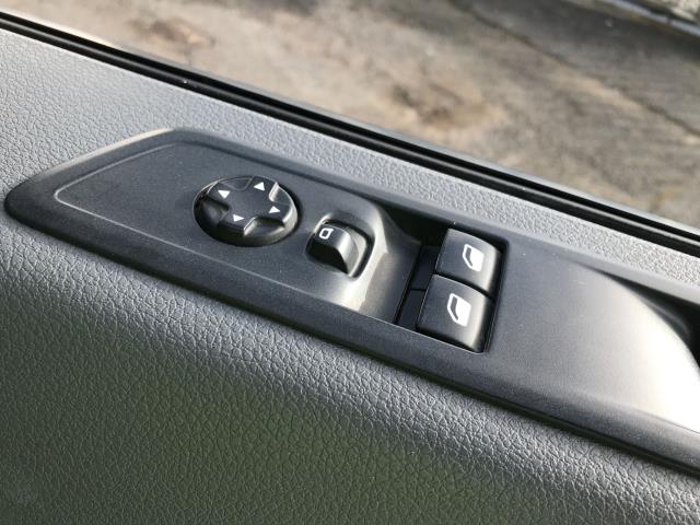 2021 Peugeot Expert 1000 100KW 75KWH PROFESSIONAL  AUTO EURO 6  (NV21UMD) Image 32
