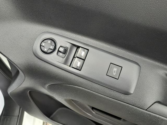 2021 Peugeot Partner STANDARD 1000 1.5 BLUE HDI 100PS PROFESSIONAL (NV21UPM) Image 22