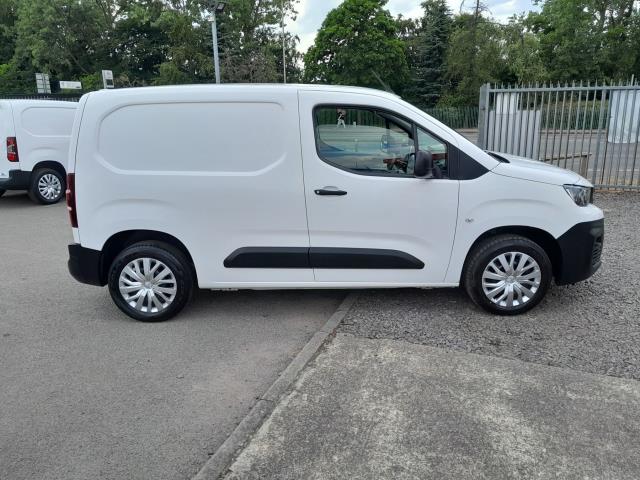 2021 Peugeot Partner STANDARD 1000 1.5 BLUE HDI 100PS PROFESSIONAL (NV21UPM) Image 3