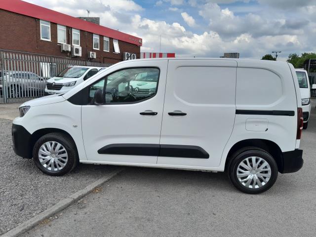 2021 Peugeot Partner STANDARD 1000 1.5 BLUE HDI 100PS PROFESSIONAL (NV21UPM) Image 9
