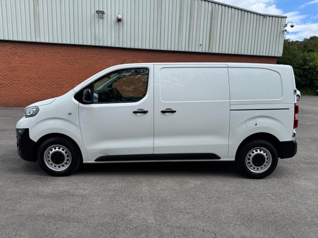 2021 Peugeot Expert L1 1400 2.0 Bluehdi 120 Professional Van EURO 6 (NV21VCX) Image 6