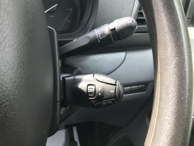2021 Peugeot Expert 1400 2.0 Bluehdi 120 Professional Van (NV21VDJ) Image 28