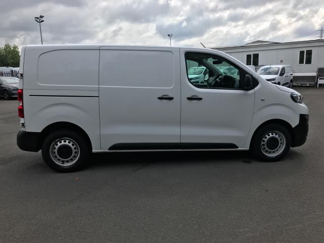 2021 Peugeot Expert 1400 2.0 Bluehdi 120 Professional Van (NV21VDJ) Image 12