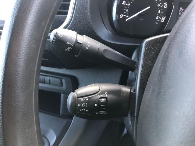 2021 Peugeot Expert 1000 1.5 Bluehdi 100 Professional Van (NV21VFN) Image 28