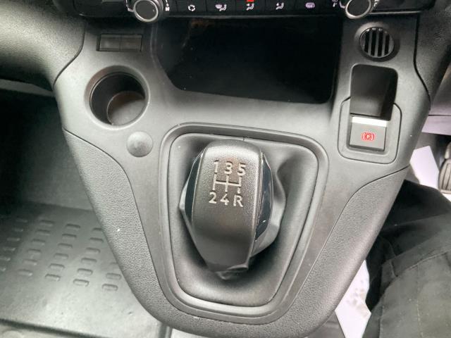 2021 Peugeot Partner 1000 1.5 Bluehdi 100 Professional Van (NV21VRZ) Image 25