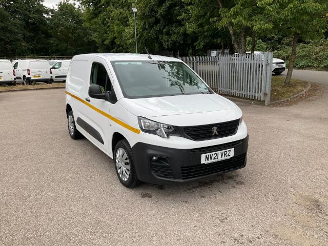 2021 Peugeot Partner 1000 1.5 Bluehdi 100 Professional Van (NV21VRZ) Image 2