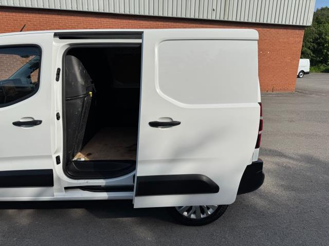 2021 Peugeot Partner 1000 1.5 Bluehdi 100 Professional Van EURO 6 (NV21VSE) Image 42