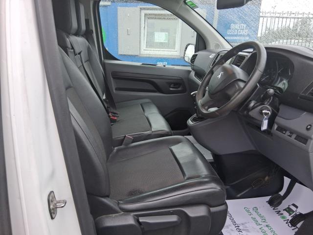 2021 Peugeot Expert 1000 1.5 Bluehdi 100 Professional Van (NV21VUT) Image 22