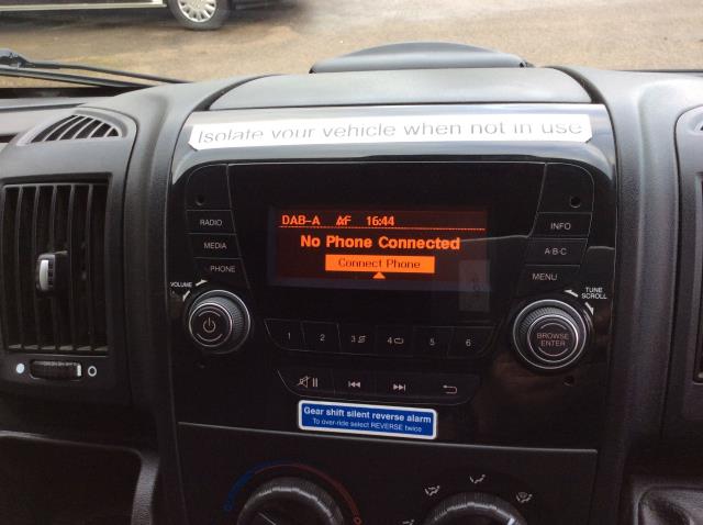 2021 Peugeot Boxer 2.2 Bluehdi H2 S Van 140Ps (Welfare Van) (LIMITED 68MPH) (NV21VWK) Image 33