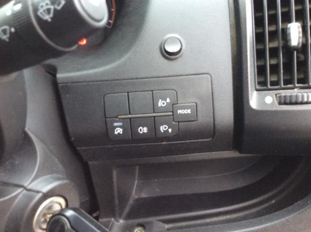 2021 Peugeot Boxer 2.2 Bluehdi H2 S Van 140Ps (Welfare Van) (LIMITED 68MPH) (NV21VWK) Image 40