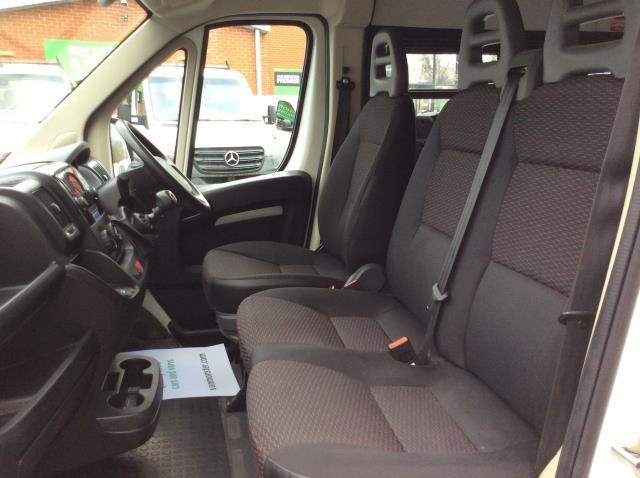 2021 Peugeot Boxer 2.2 Bluehdi H2 S Van 140Ps (Welfare Van) (LIMITED 68MPH) (NV21VWK) Image 7