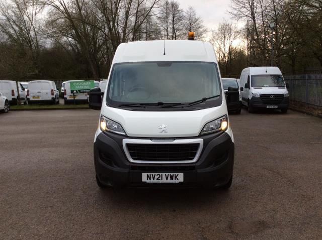 2021 Peugeot Boxer 2.2 Bluehdi H2 S Van 140Ps (Welfare Van) (LIMITED 68MPH) (NV21VWK) Image 3