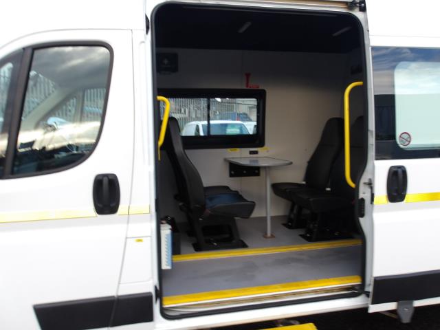 2021 Peugeot Boxer 2.2 Bluehdi H2 S Van 140Ps Welfare Van (NV21VWR) Image 12
