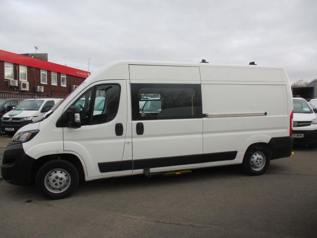 2021 Peugeot Boxer 2.2 BlueHDi 335 S 5dr L3 H2 Welfare Van Euro 6 (140 PS)(s/s) (NV21VWX) Image 8