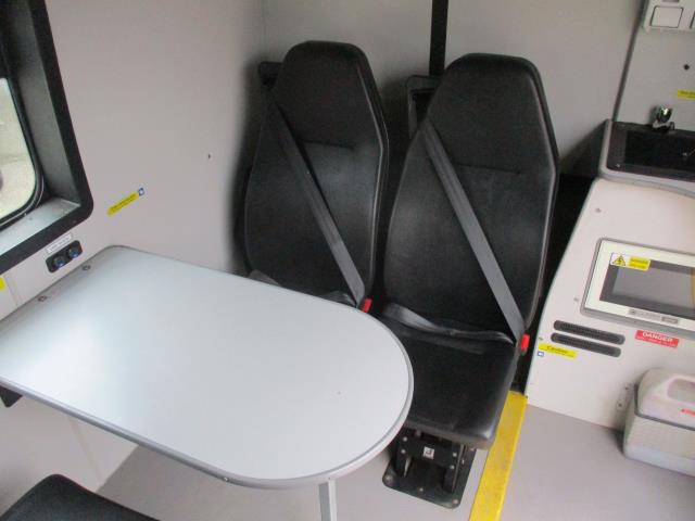 2021 Peugeot Boxer 2.2 BlueHDi 335 S 5dr L3 H2 Welfare Van Euro 6 (140 PS)(s/s) (NV21VWX) Image 32