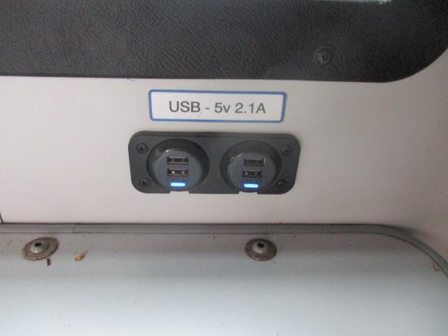 2021 Peugeot Boxer 2.2 BlueHDi 335 S 5dr L3 H2 Welfare Van Euro 6 (140 PS)(s/s) (NV21VWX) Image 36