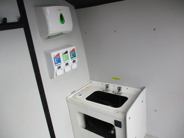 2021 Peugeot Boxer 2.2 BlueHDi 335 S 5dr L3 H2 Welfare Van Euro 6 (140 PS)(s/s) (NV21VWX) Image 38