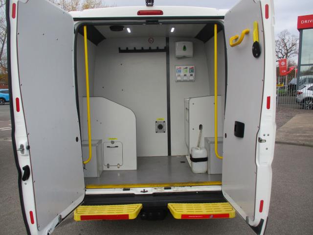 2021 Peugeot Boxer 2.2 BlueHDi 335 S 5dr L3 H2 Welfare Van Euro 6 (140 PS)(s/s) (NV21VWX) Image 37