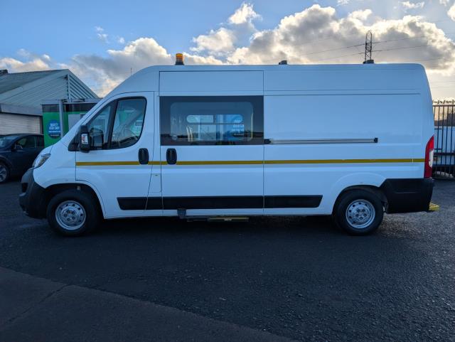 2021 Peugeot Boxer 2.2 BlueHDi 335 S 5dr L3 H2 Welfare Van Euro 6 (140 PS)(s/s) (NV21VXA) Image 5
