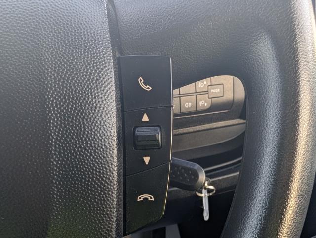 2021 Peugeot Boxer 2.2 BlueHDi 335 S 5dr L3 H2 Welfare Van Euro 6 (140 PS)(s/s) (NV21VXA) Image 22