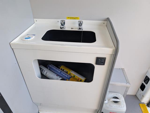 2021 Peugeot Boxer 2.2 BlueHDi 335 S 5dr L3 H2 Welfare Van Euro 6 (140 PS)(s/s) (NV21VXA) Image 13