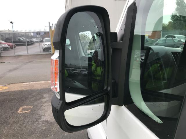 2021 Peugeot Boxer 335 L3 H2 2.2BLUE HDI S 140PS EURO 6   WELFARE (NV21VXC) Image 45