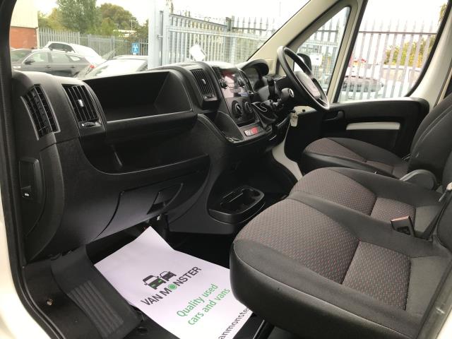 2021 Peugeot Boxer 335 L3 H2 2.2BLUE HDI S 140PS EURO 6   WELFARE (NV21VXC) Image 23