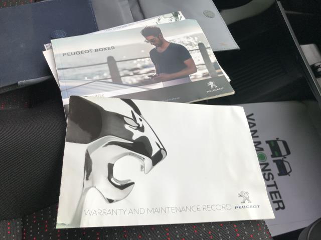 2021 Peugeot Boxer 335 L3 H2 2.2BLUE HDI S 140PS EURO 6   WELFARE (NV21VXC) Image 32