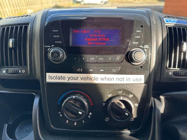 2021 Peugeot Boxer 2.2 Bluehdi H2 S Van 140Ps Welfare Van *70 MPH Restricted (NV21VXN) Image 30