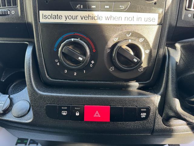 2021 Peugeot Boxer 2.2 Bluehdi H2 S Van 140Ps Welfare Van *70 MPH Restricted (NV21VXN) Image 32