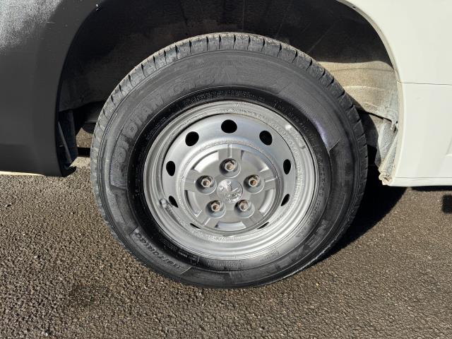 2021 Peugeot Boxer 2.2 Bluehdi H2 S Van 140Ps Welfare Van *70 MPH Restricted (NV21VXN) Image 65