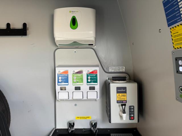 2021 Peugeot Boxer 2.2 Bluehdi H2 S Van 140Ps Welfare Van *70 MPH Restricted (NV21VXN) Image 50