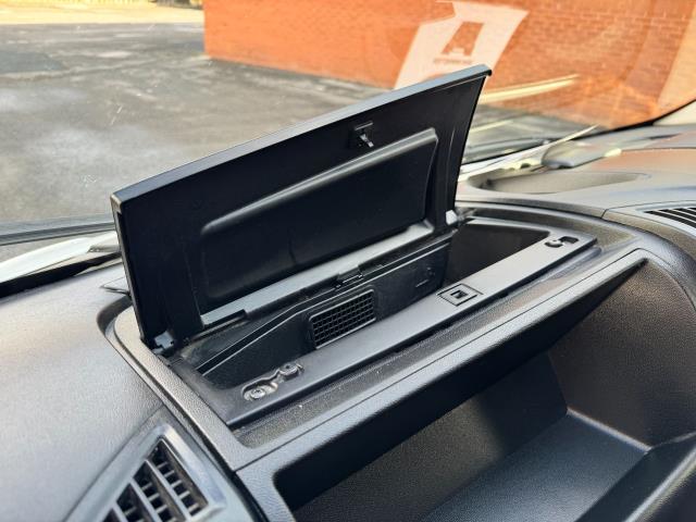 2021 Peugeot Boxer 2.2 Bluehdi H2 S Van 140Ps Welfare Van *70 MPH Restricted (NV21VXN) Image 45