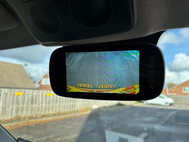 2021 Peugeot Boxer 2.2 Bluehdi H2 S Van 140Ps Welfare Van *70 MPH Restricted (NV21VXN) Image 35