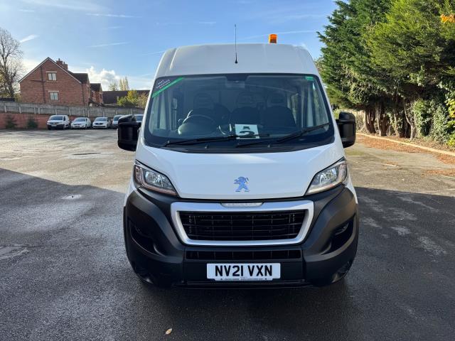 2021 Peugeot Boxer 2.2 Bluehdi H2 S Van 140Ps Welfare Van *70 MPH Restricted (NV21VXN) Image 3