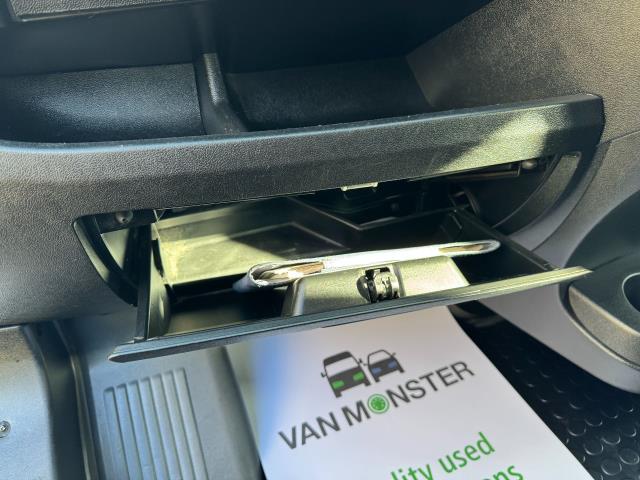 2021 Peugeot Boxer 2.2 Bluehdi H2 S Van 140Ps Welfare Van *70 MPH Restricted (NV21VXN) Image 46