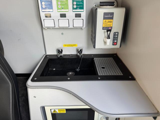 2021 Peugeot Boxer 2.2 Bluehdi H2 S Van 140Ps Welfare Van *70 MPH Restricted (NV21VXN) Image 51