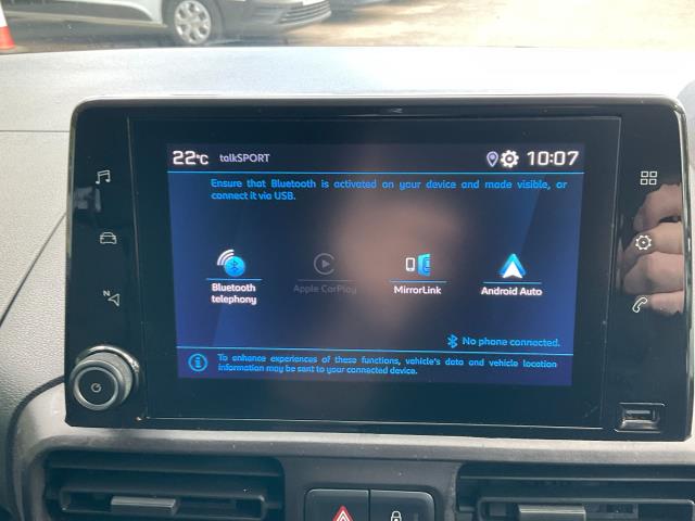 2021 Peugeot Partner 1000 1.5 Bluehdi 100 Professional Premium Van (NV21WKL) Image 21