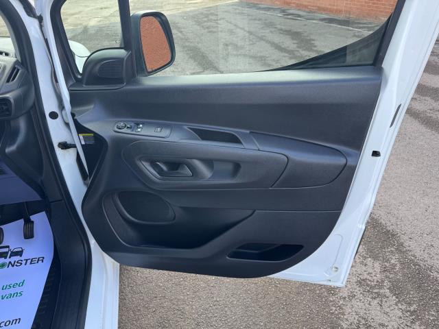 2021 Peugeot Partner 1000 1.5 Bluehdi 100 Professional Van EURO 6 (NV21WKM) Image 18