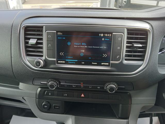 2021 Peugeot Expert 1400 2.0 Bluehdi 120 Professional Van (NV21WLF) Image 26