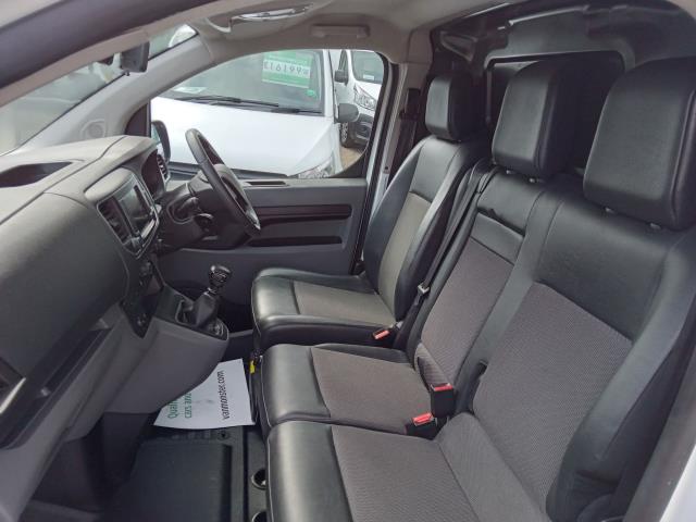 2021 Peugeot Expert 1400 2.0 Bluehdi 120 Professional Van (NV21WLF) Image 18