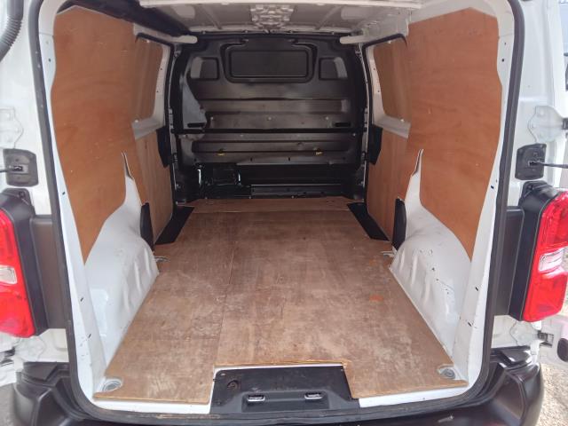 2021 Peugeot Expert 1400 2.0 Bluehdi 120 Professional Van (NV21WLF) Image 13