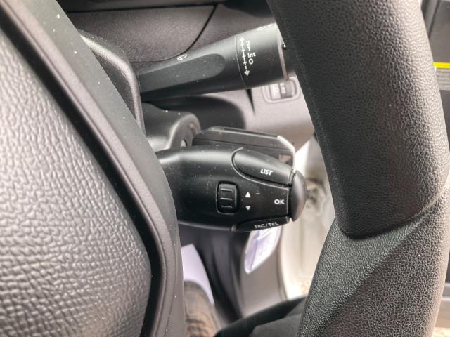 2021 Peugeot Partner 1000 1.5 Bluehdi 100 Professional Van (NV21WLR) Image 26